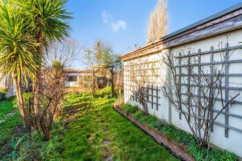 47 Wyncham Avenue, Sidcup, DA15 8EU