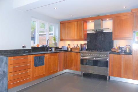 16 Hillside Road, Sutton Coldfield, B74 4DQ