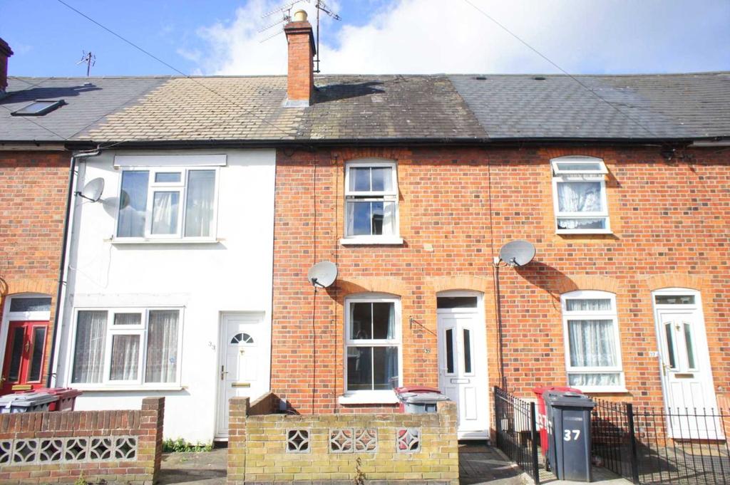 Swansea Road, Reading 2 bed terraced house £305,000