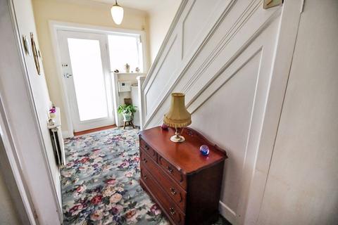 94 Castle Hill Road, Bury, BL9 7RW