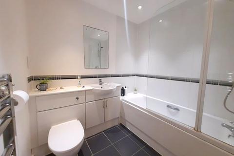 103 Wooldridge Close, Feltham, TW14 8BH