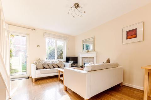 8 Chelmsford Close, Sutton, SM2 5BG