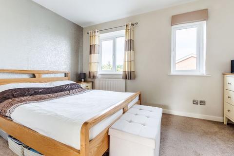 8 Chelmsford Close, Sutton, SM2 5BG