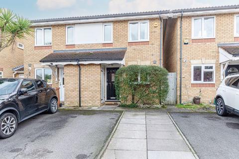 8 Chelmsford Close, Sutton, SM2 5BG