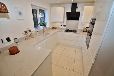 3 Caldon Close, Eccles, Manchester, M30 0TB