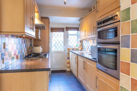 16 Connaught Road, Sutton, SM1 3PQ