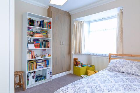 16 Connaught Road, Sutton, SM1 3PQ