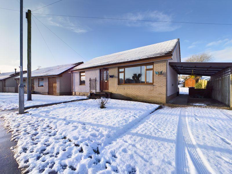 49A Mill Road, Thankerton 3 bed detached bungalow £165,000