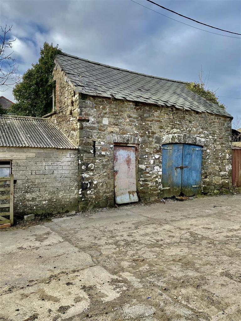 The Former Farm Buildings: