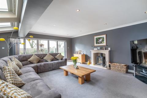 1 Castle Howard Drive, Malton, YO17 7BA