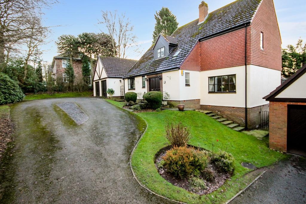 Chalfont Close, Appleton, Warrington... 4 bed detached house £699,950