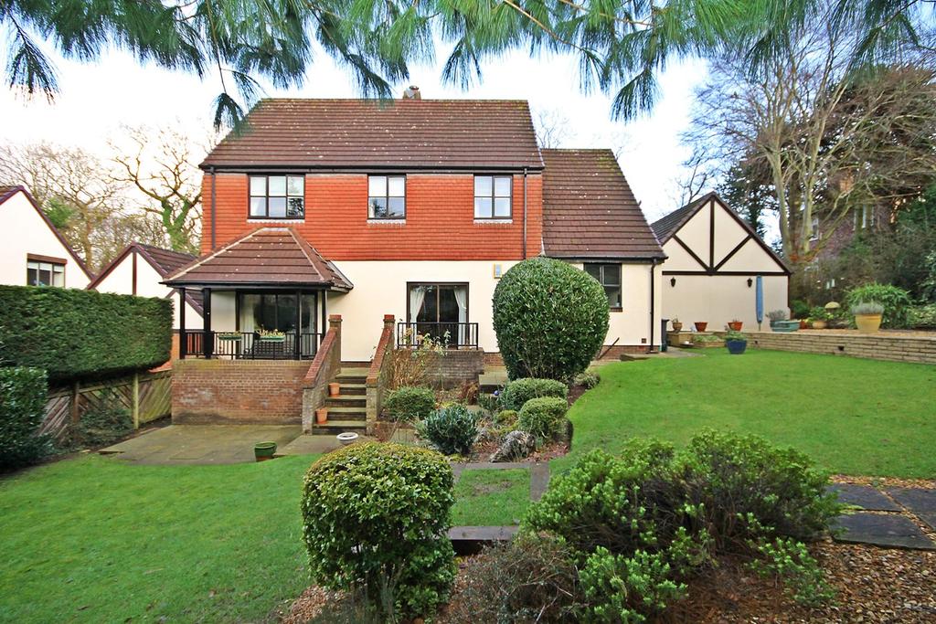 Chalfont Close, Appleton, Warrington... 4 bed detached house £699,950