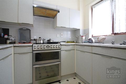 20 Aylets Field, Harlow, CM18 7LW