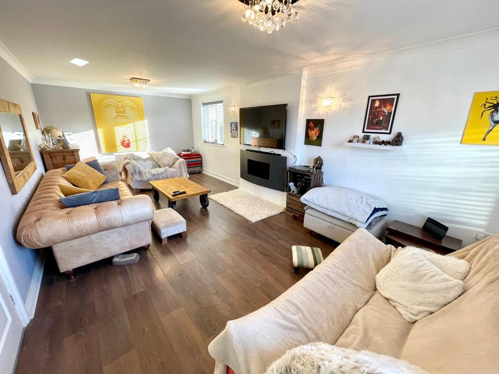 Sitting Room.jpg