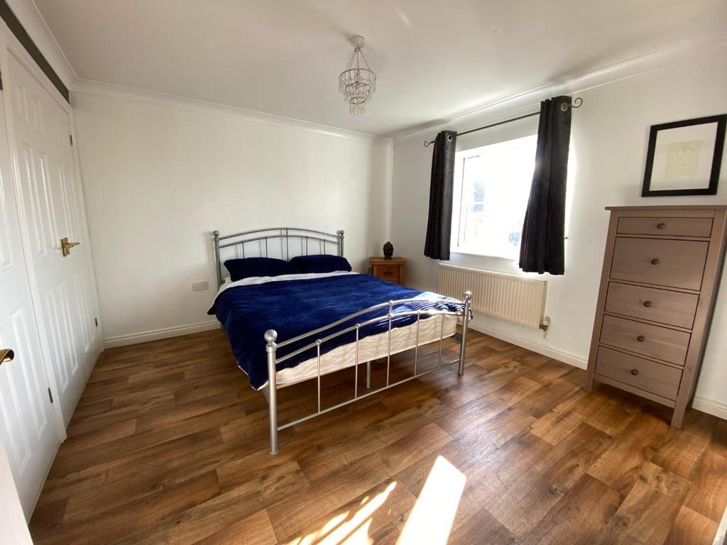 Bedroom 2 home close.jpg