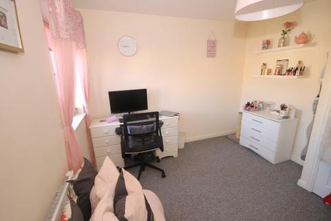 14 Hawker Close, Hartlepool, TS25 2DZ
