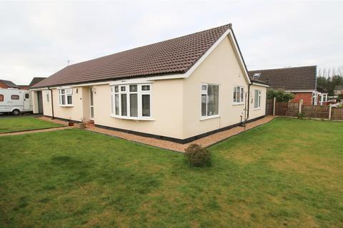 17 Abbotts Road, Waverton, Chester, CH3 7NJ