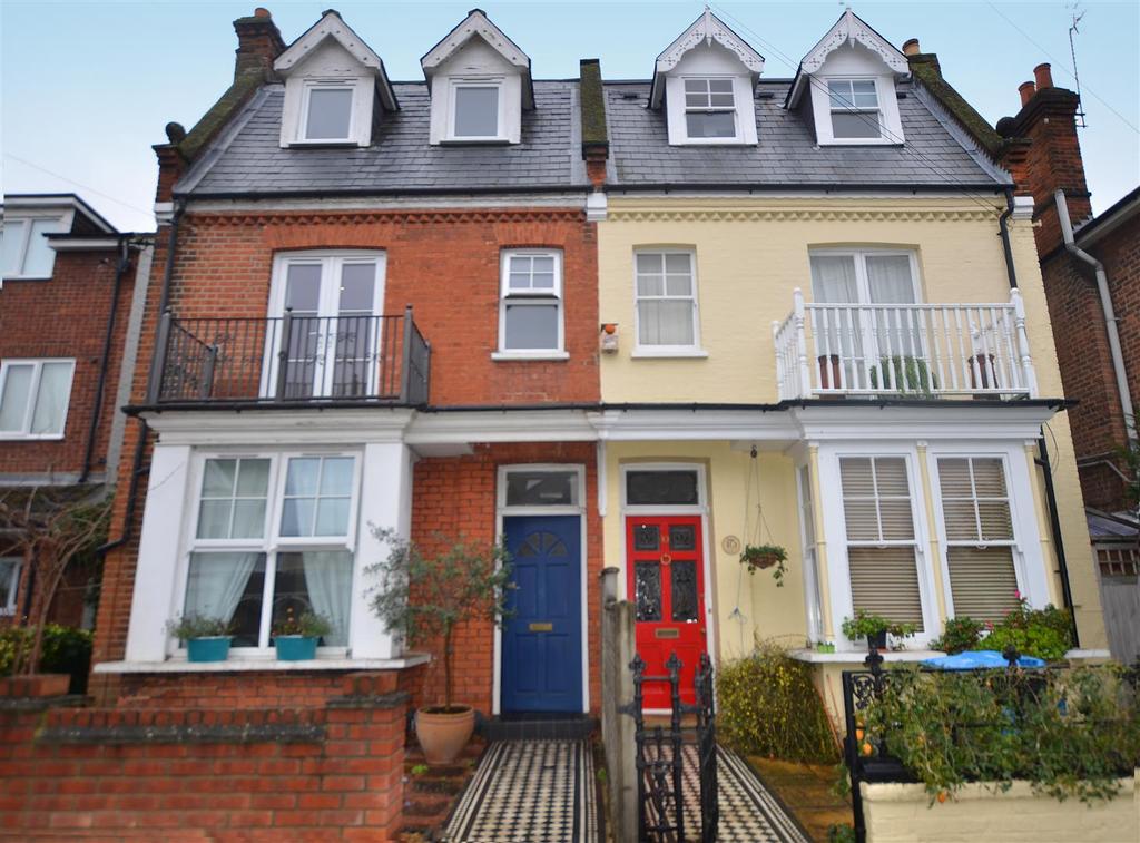 Belgrade Road, Hampton 2 bed apartment £1,250 pcm (£288 pw)