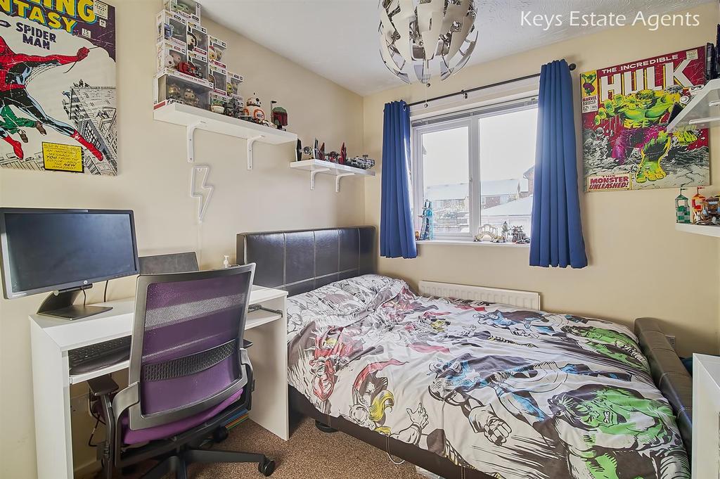 Bed2 Ang1.jpg