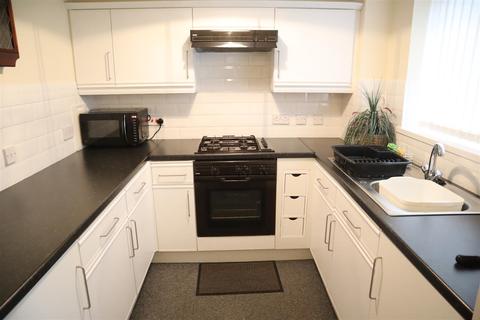 14 Clos Y Dderwen, Pembrey, Burry Port, SA16 0LE