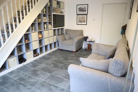 14 Clos Y Dderwen, Pembrey, Burry Port, SA16 0LE