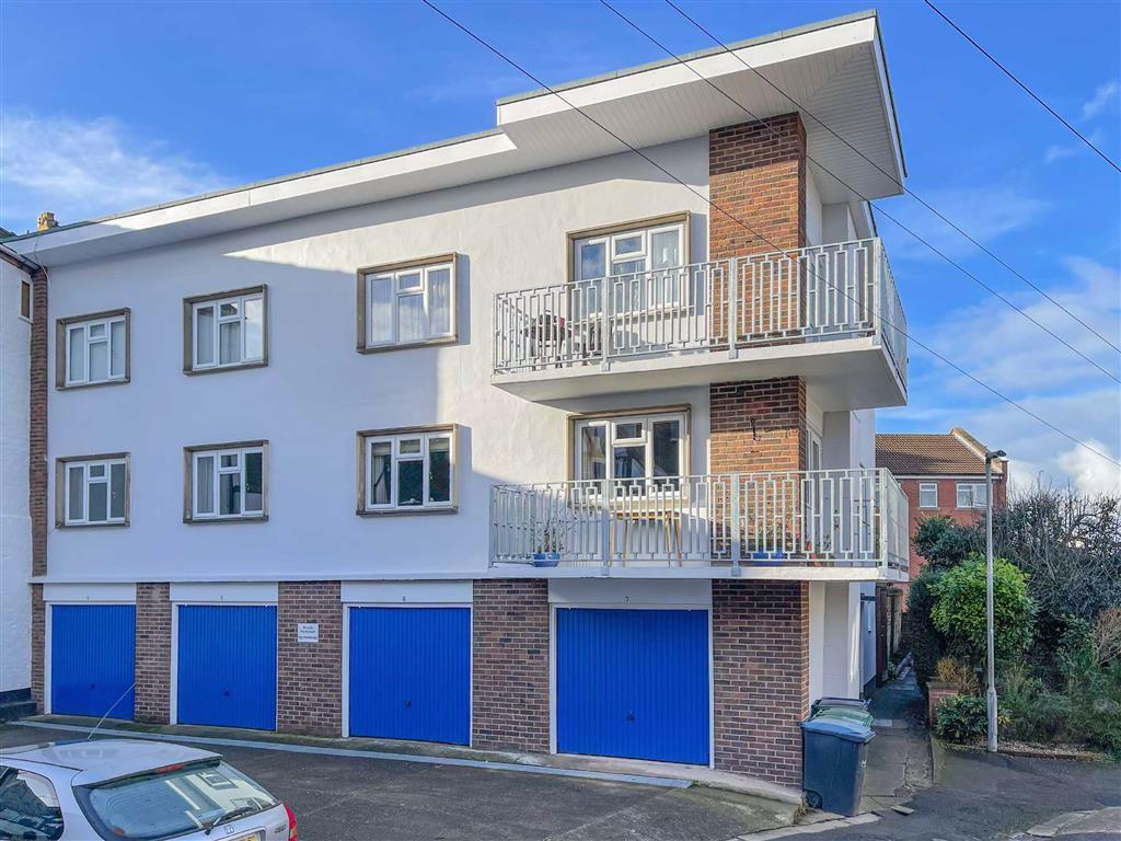 Claremont Place, Claremont Hill, Shrewsbury 1 bed apartment £495 pcm