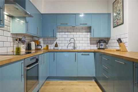 11 Sovereign Mews, London, E2 8ER