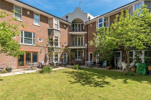 11 Sovereign Mews, London, E2 8ER