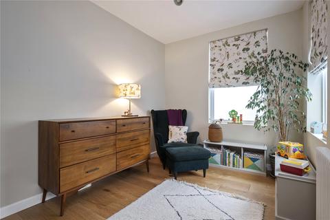 11 Sovereign Mews, London, E2 8ER