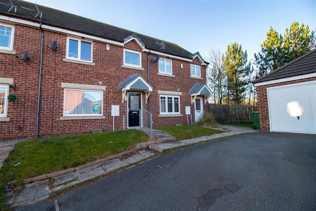 Beadnell Drive, Seaham 3 bed terraced house £660 pcm (£152 pw)