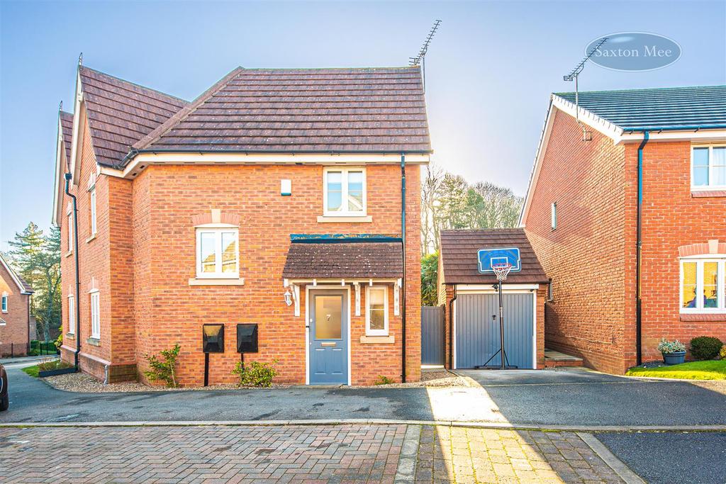 Middlewood Chase, Wadsley Park Village, Sheffield 3 bed semidetached