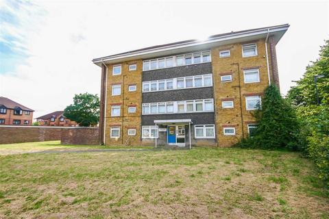 1 bedroom apartment to rent - Clover Nooke, Old Redbridge Road, Southampton