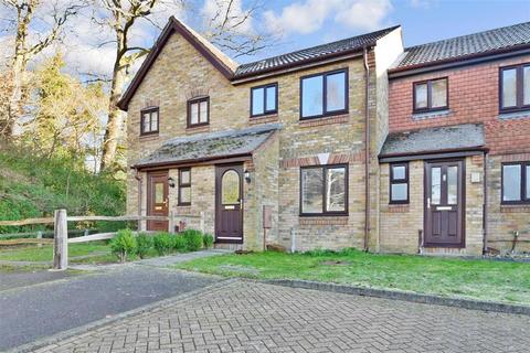 104 Alpine Road, Redhill, RH1 2LF