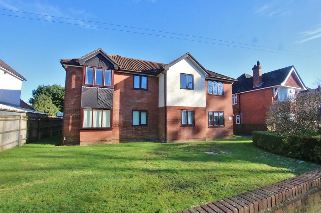 Romsey Road, Southampton 1 bed flat £125,000