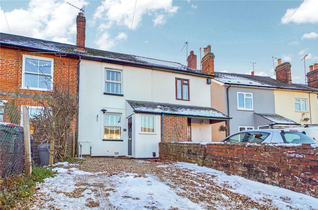 Armour Road, Tilehurst, Reading, RG31 2 bed terraced house £300,000
