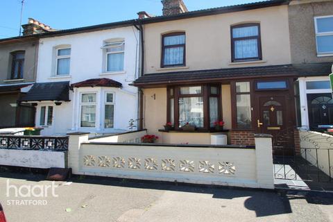 4 Dunmow Road, London, E15 1TZ