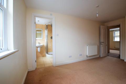 22 Fore Street, Ide, Exeter, EX2 9RQ