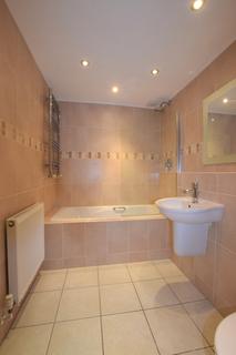 22 Fore Street, Ide, Exeter, EX2 9RQ