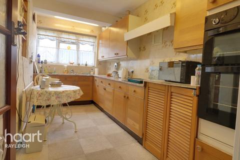 41 Brendon Way, Westcliff-on-sea, SS0 0JD