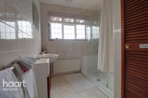 41 Brendon Way, Westcliff-on-sea, SS0 0JD