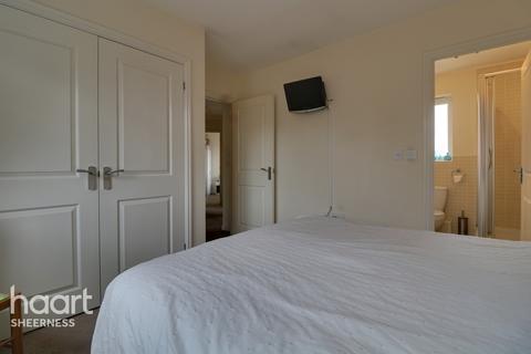 16 Avocet Walk, Iwade, Sittingbourne, ME9 8WS