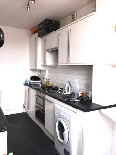 1 bedroom flat to rent, THREE COLTS LANE, Meath Crescent, Bethnal green E2