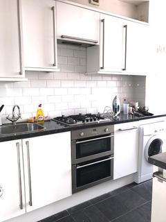 1 bedroom flat to rent, THREE COLTS LANE, Meath Crescent, Bethnal green E2