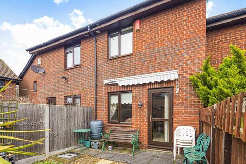 21 Haygreen Close, Kingston Upon Thames, KT2 7TS