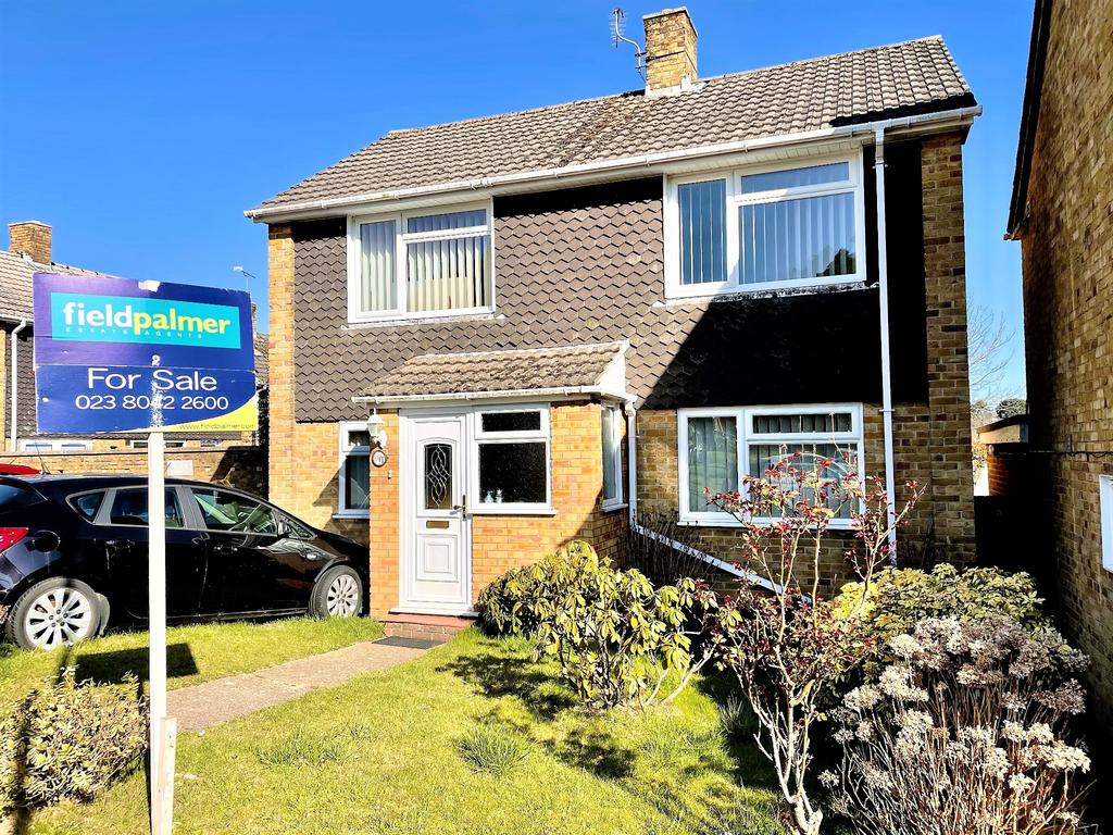 Townhill Park, Southampton 3 bed detached house £250,000