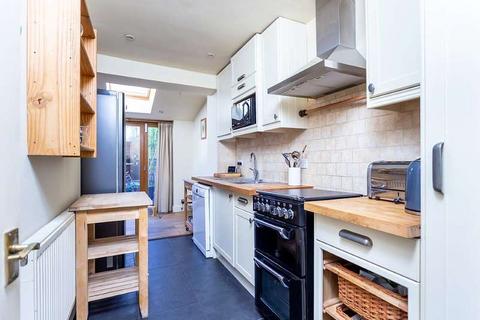 1 bedroom flat to rent, Homestead Road, Fulham SW6