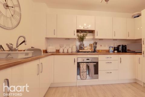 71 Temple Hill, Dartford, DA1 5TT