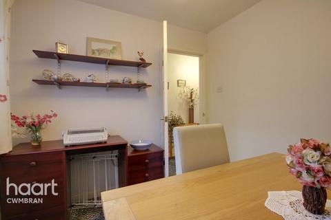 Tergwen Afon Close, New Inn, Pontypool, NP4 0QE
