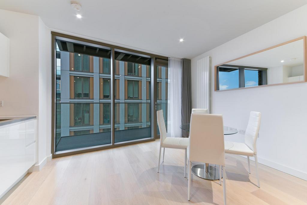 Windlass House, Royal Wharf, London, E16 1 bed apartment to rent £