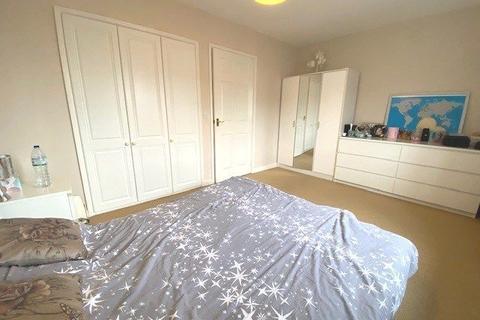 7 Acorn Close, Northampton, NN5 4BD